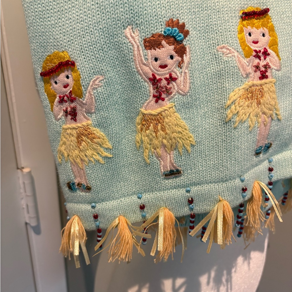 NWT Storybook Knits 2X Lt Blue Luau Hula Girl Embroidered Short Sleeve Cardigan - Picture 14 of 16